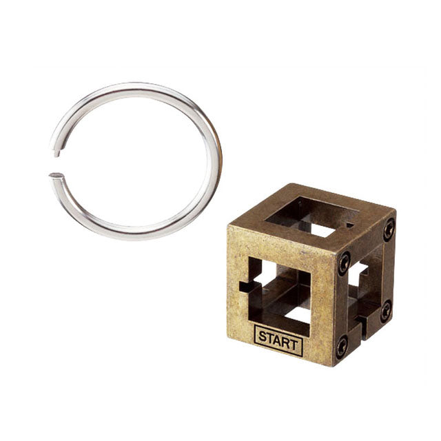 Box Hanayama Cast Puzzle