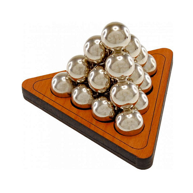 Kugel Pyramide (Ball Pyramid) stacking puzzle by Jurgen Reiche of Siebenstein-Spiele.