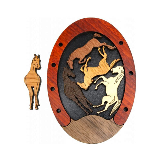 Horse's Horseshoe (Pferde Hufeisen) wood packing puzzle by Jean-Claude Constantin